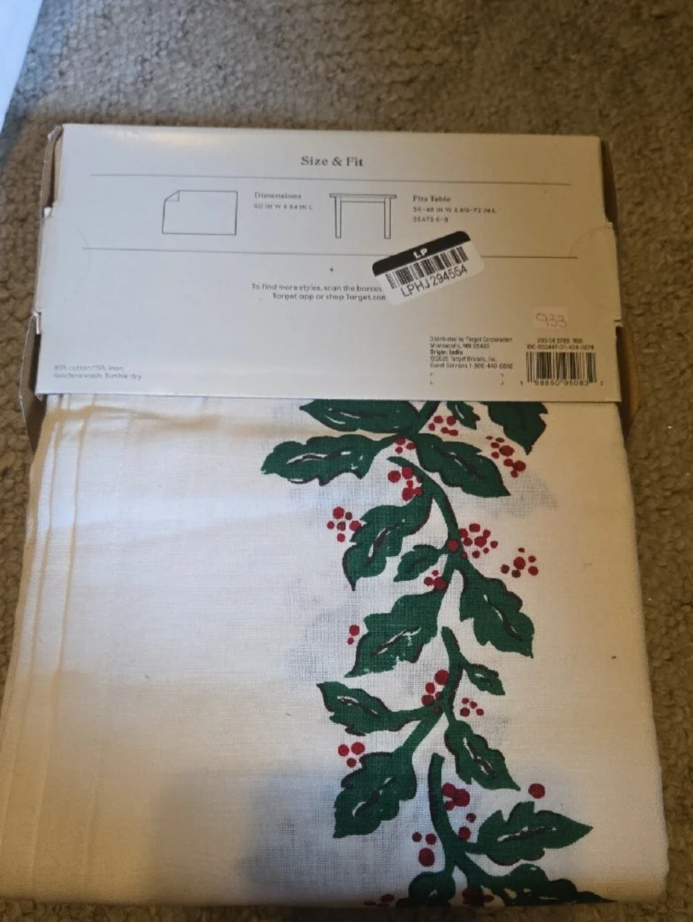Threshold White Rectangular Tablecloth with Green Holly and Red Berry Border 933